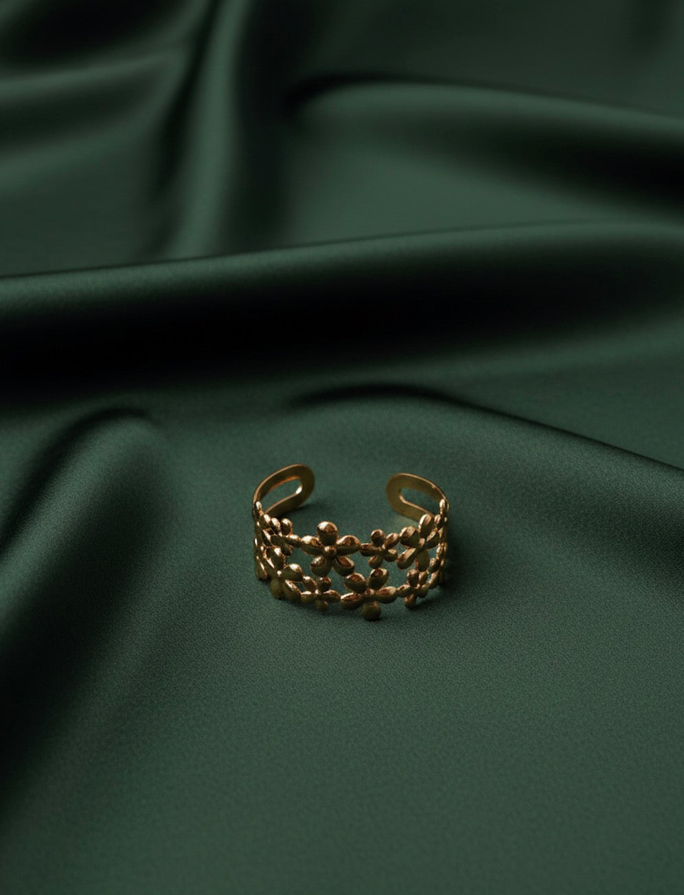 Beautiful Flower Slip-On Bracelet