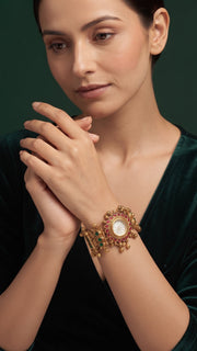 Gold Plated Trendy Watch With Gungroo Bracelet