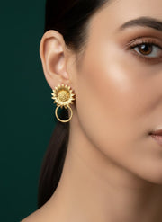 Beautiful Golden Classic Drop Earrings