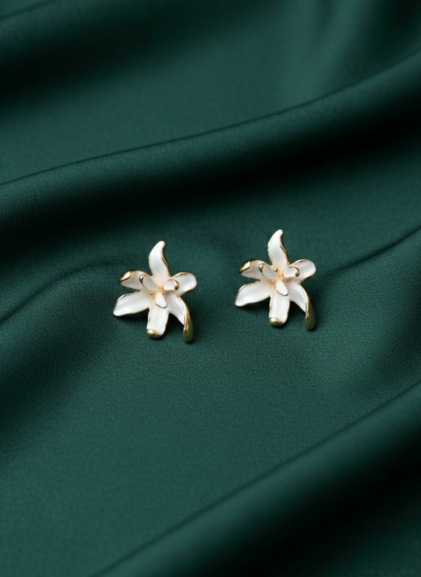 Classic White Floral Studs Earrings