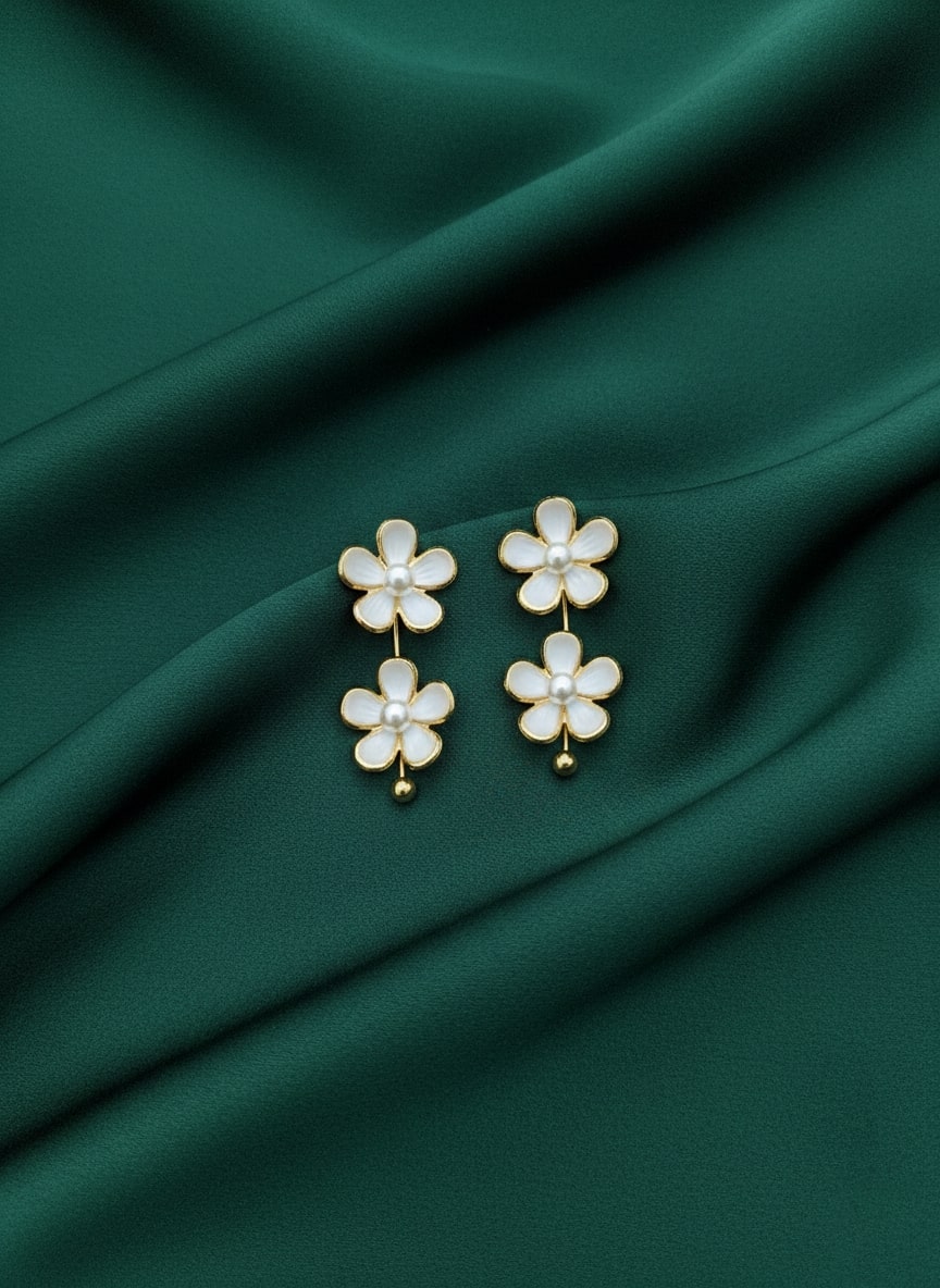 White & Golden Flower Earrings