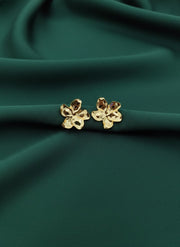 Beautiful Flower Shaped Classic Studs