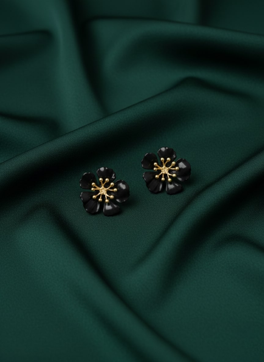 Black & Gold Flower Clasic Studded Earrings