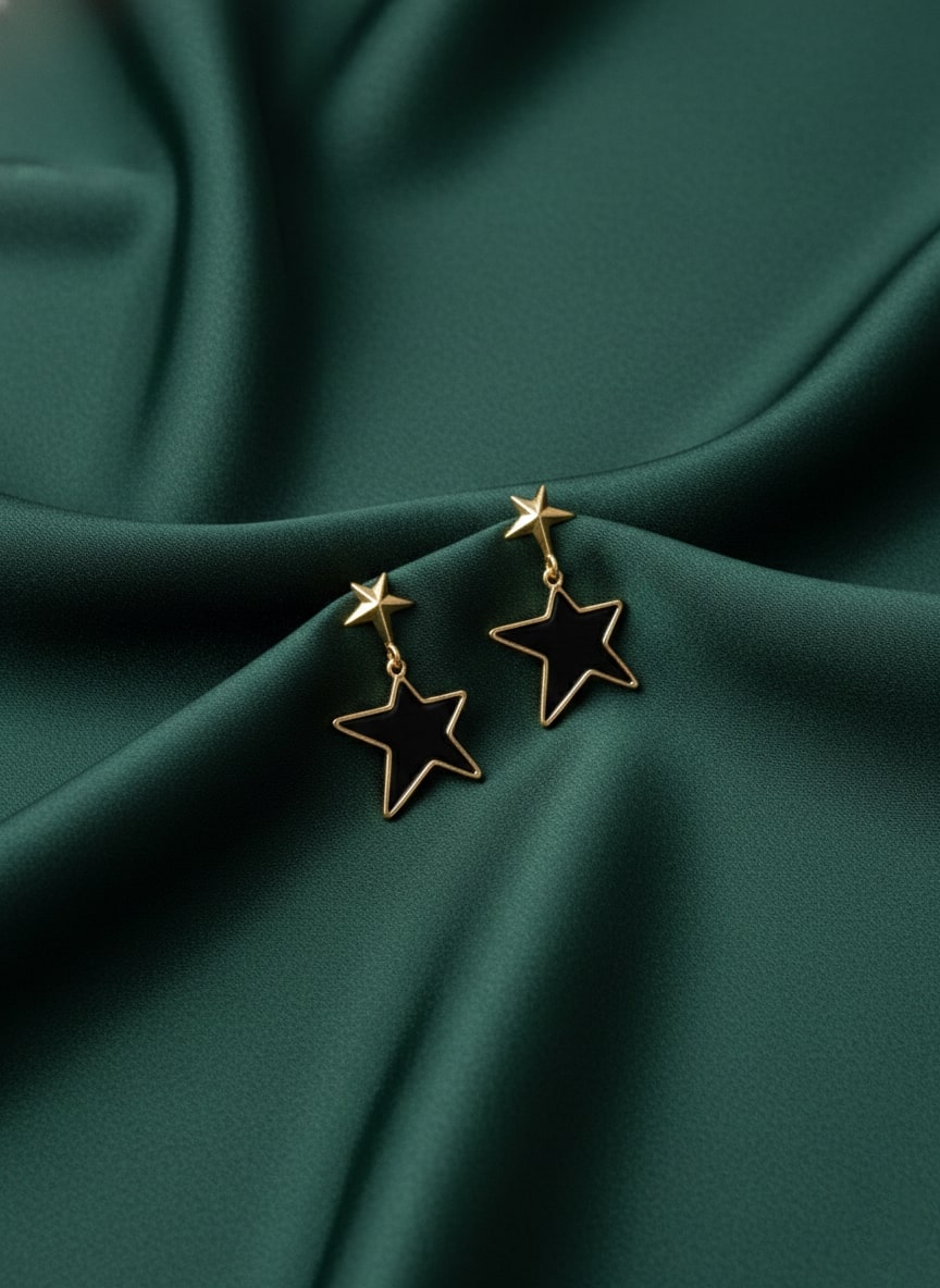 Unique Black Star Shaped Earring