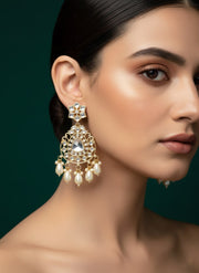 Beautiful Kundan & Pearls Earrings