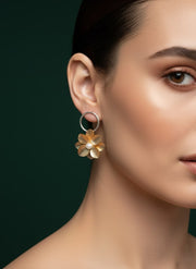Flower-shaped Drop Earring