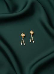 Flower studed with tassels