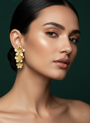 Unique Flower Design Drop Earring