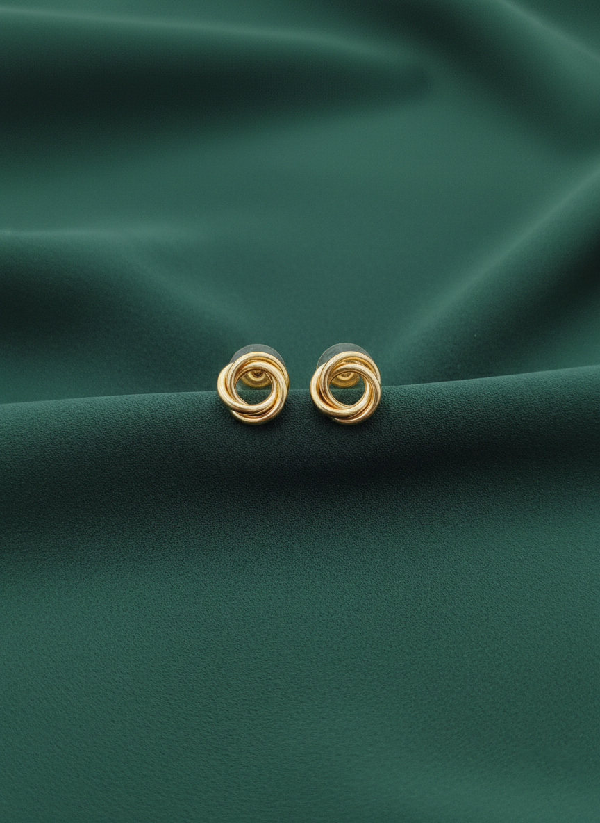 Classic Daball ring studs