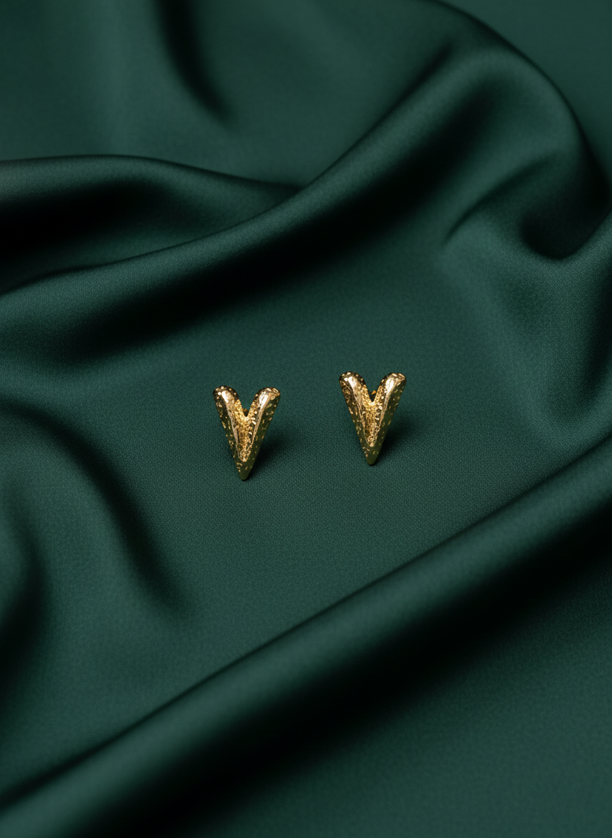 Unique Trendy Heart Studs