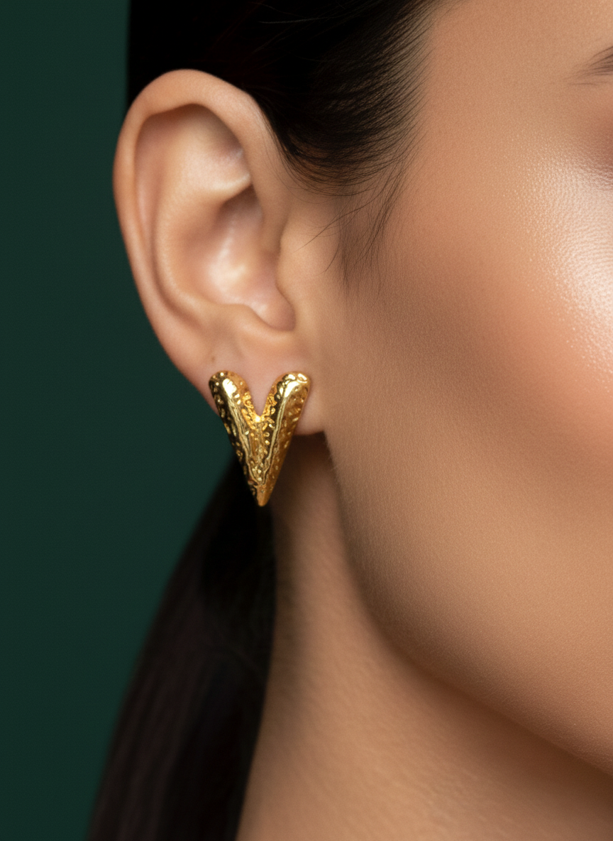 Unique Trendy Heart Studs
