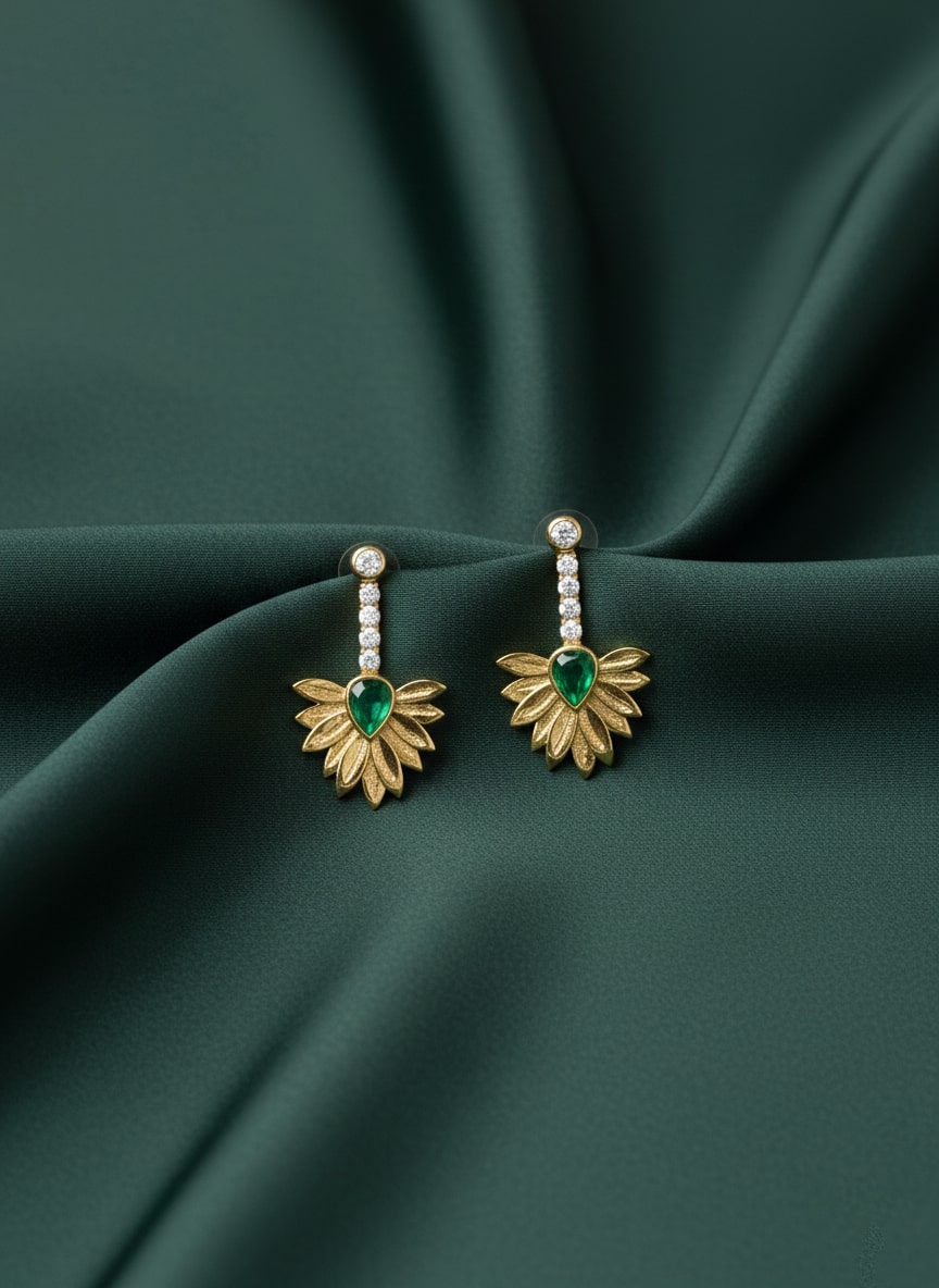 Beautiful Leaf Design With Diamond Earring