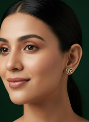 Unique Style Chain Ear Cuff With Bow Studs