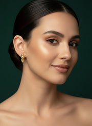 Golden Classic Seahours Studs