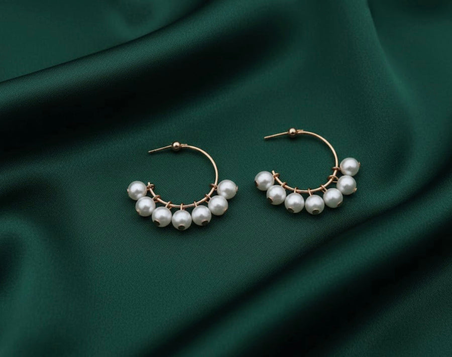 Beautiful Pearls Hoop