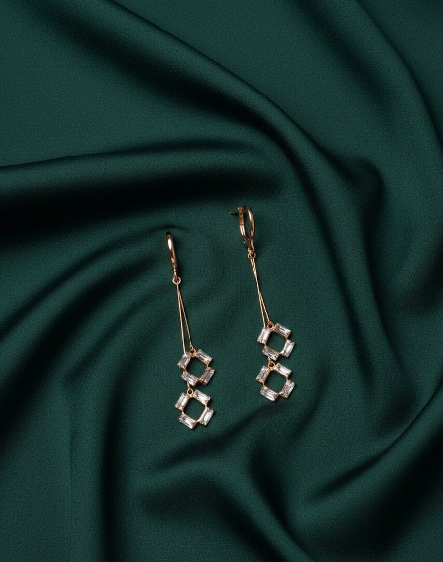 Antique Design Tassels Earrings