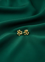 Artificial Twisted Studs