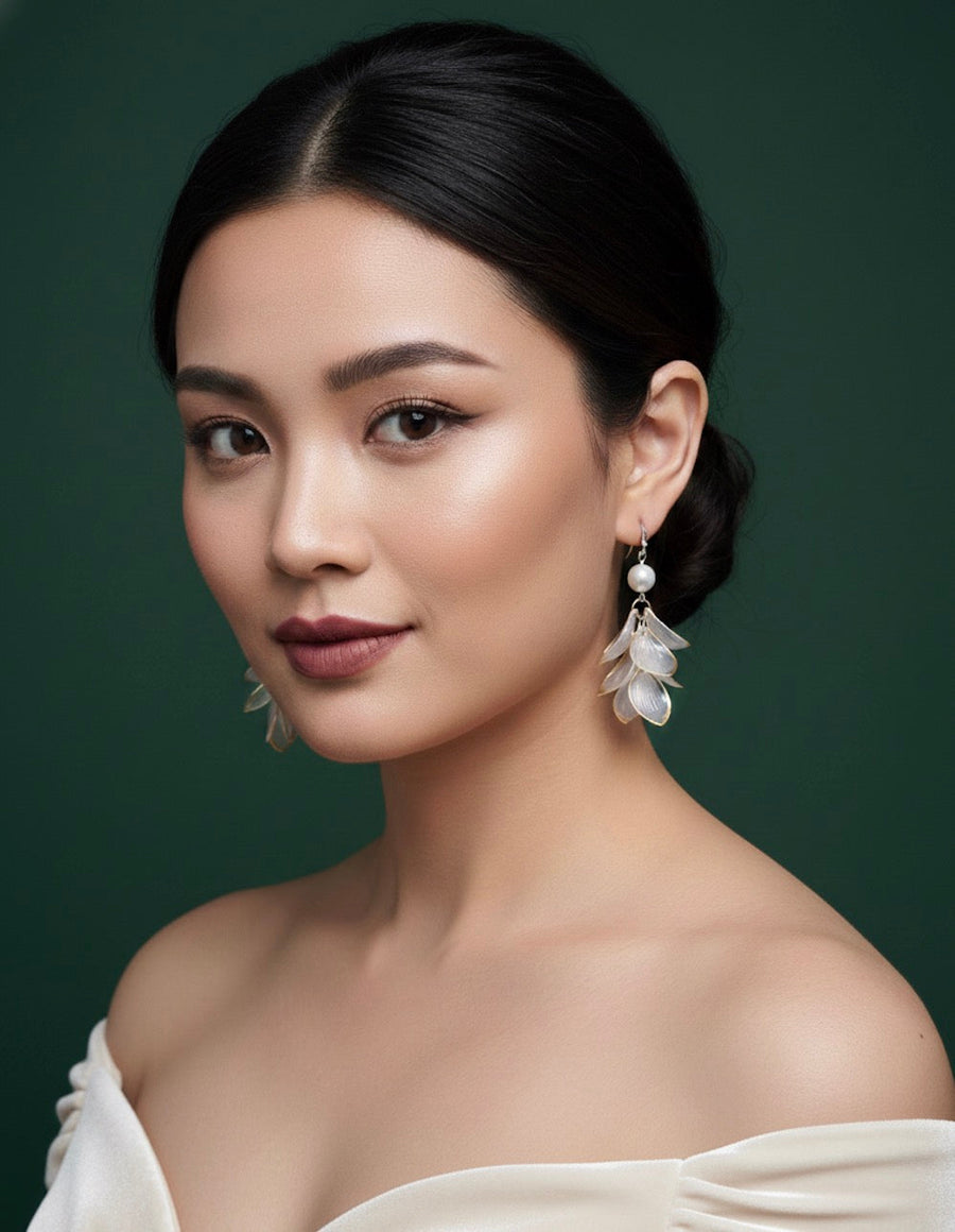 Beautiful Pearl With White Petals Earrings