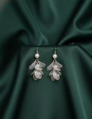 Beautiful Pearl With White Petals Earrings