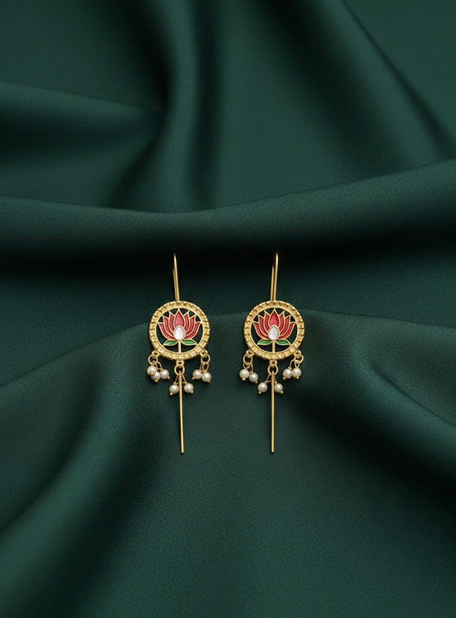Beautiful Lotus Ear Cuff
