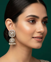 Beautiful Kundan Jhumka
