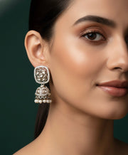 Beautiful Kundan Jhumka