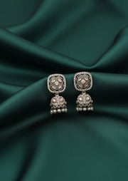 Beautiful Kundan Jhumka