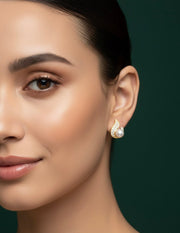 Artificial Diamond With Pearl Studs