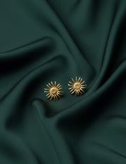 Women Gold Plated Minimal Earing