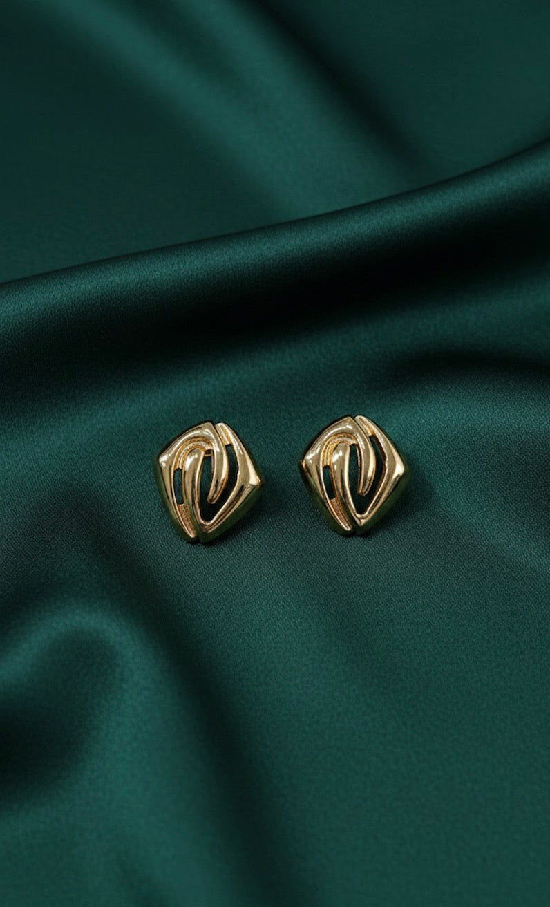 Fancy Anti Tarnish Studs