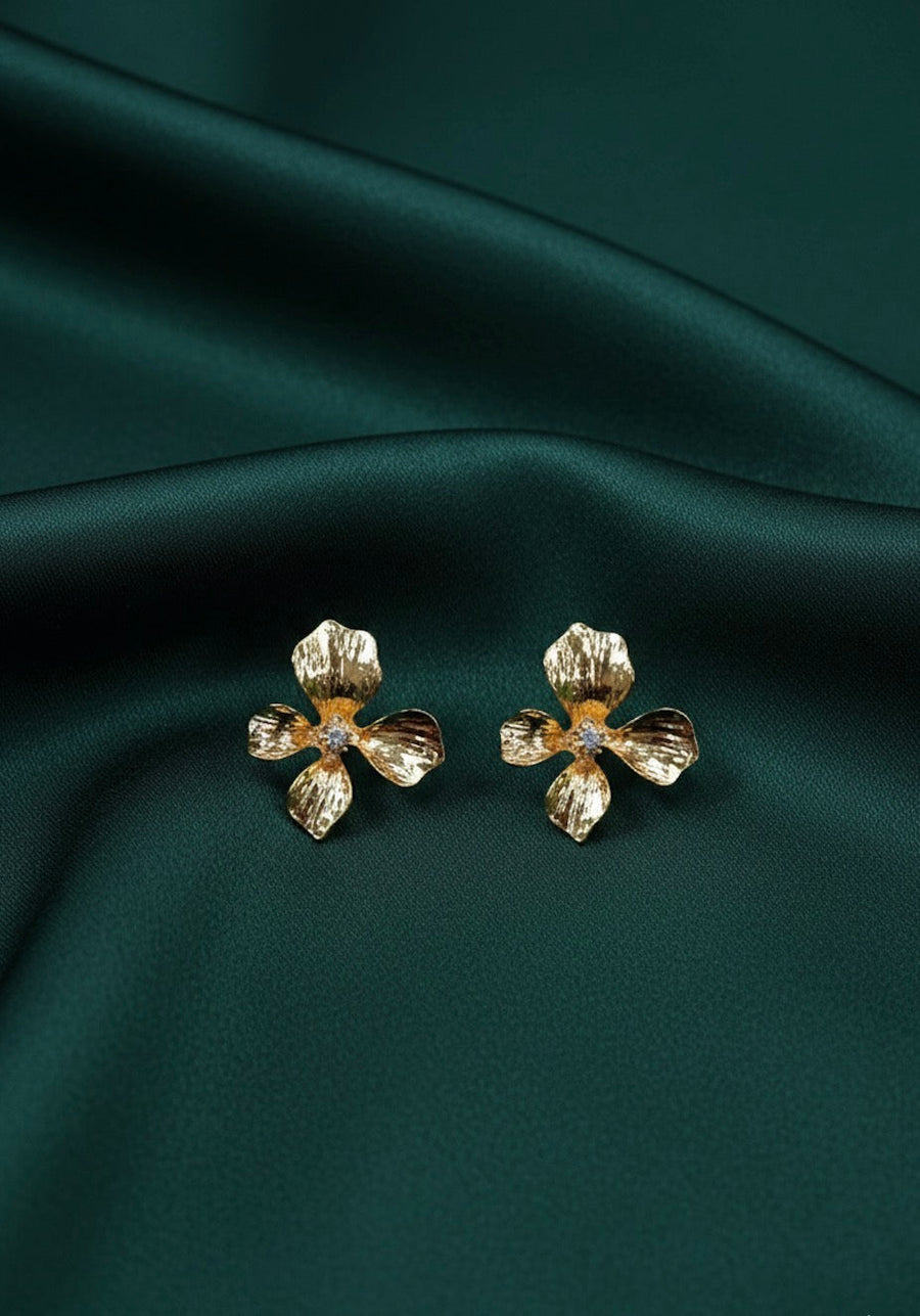 Fancy Stylish Flower Studs