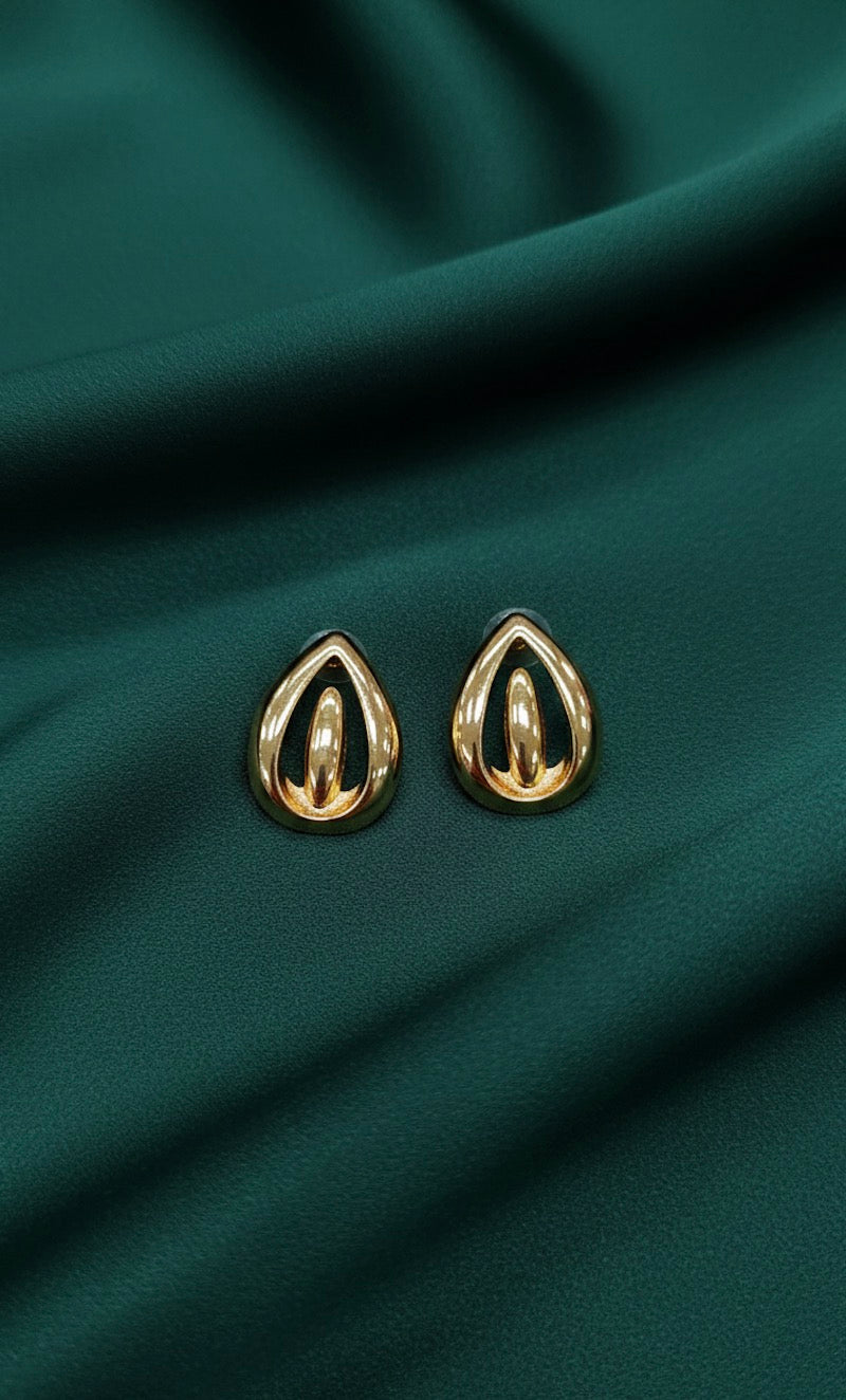 Unique Style Studs