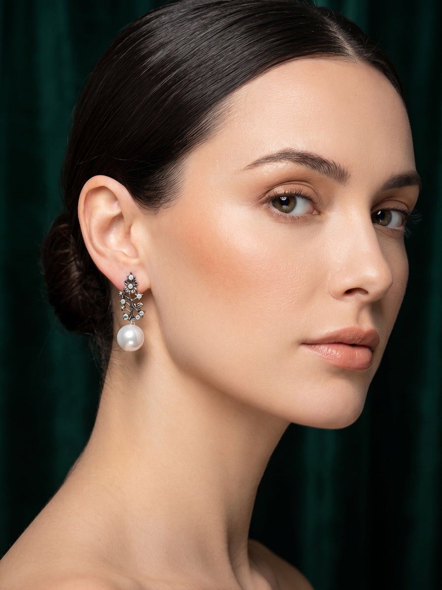 Silver Plated Diamond With Pearls Earrings