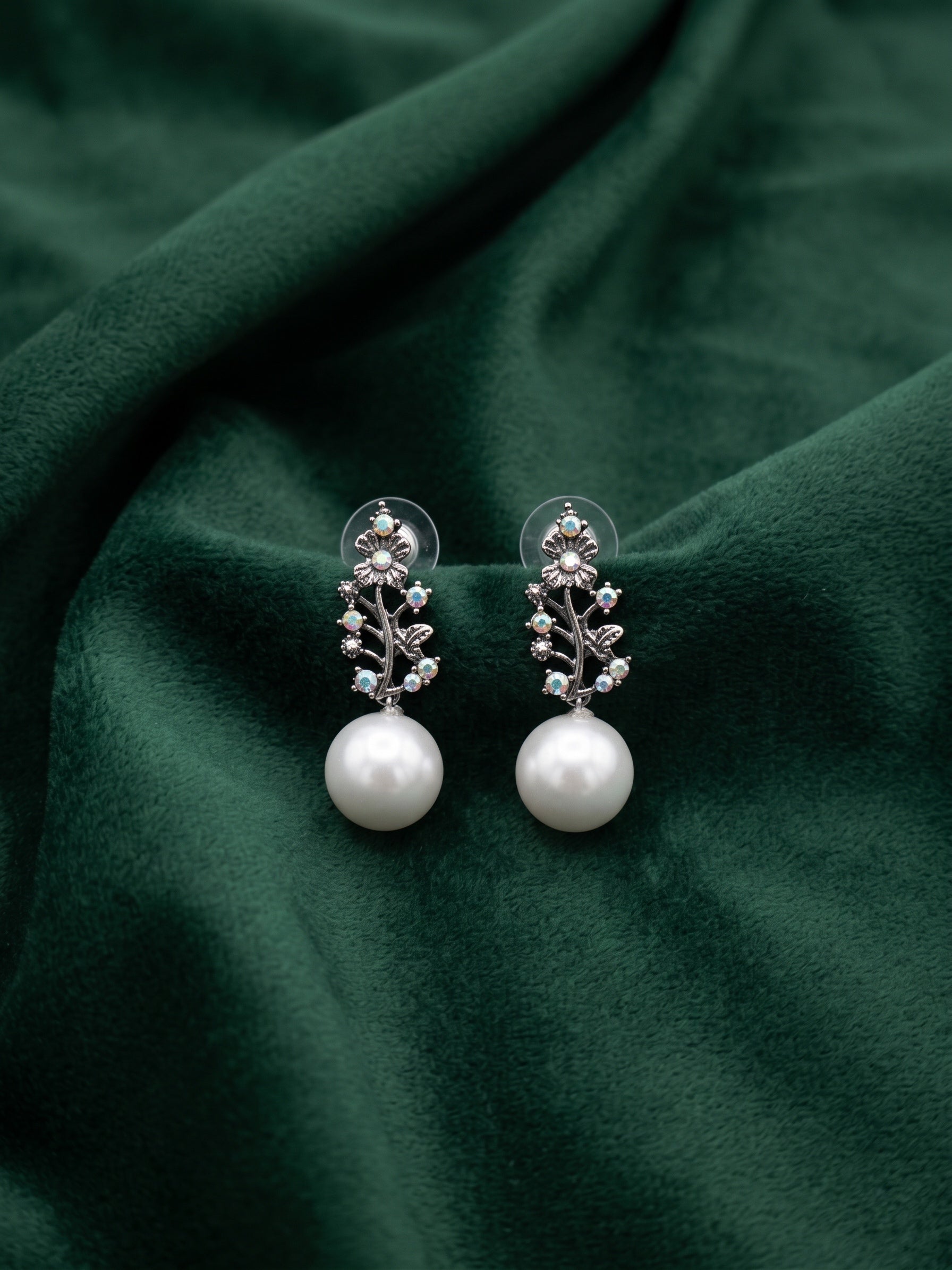 Silver Plated Diamond With Pearls Earrings
