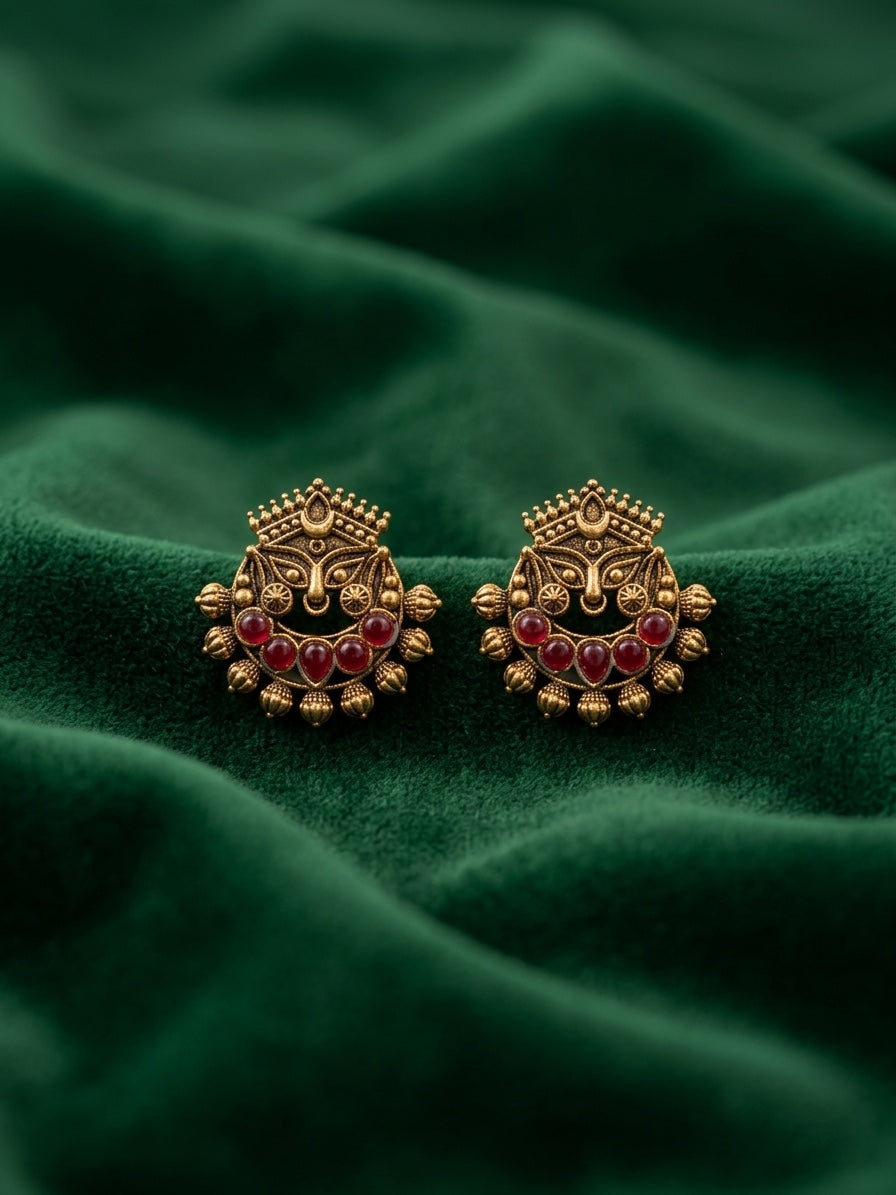 Women Gold-Toned Ethnic Style Studs