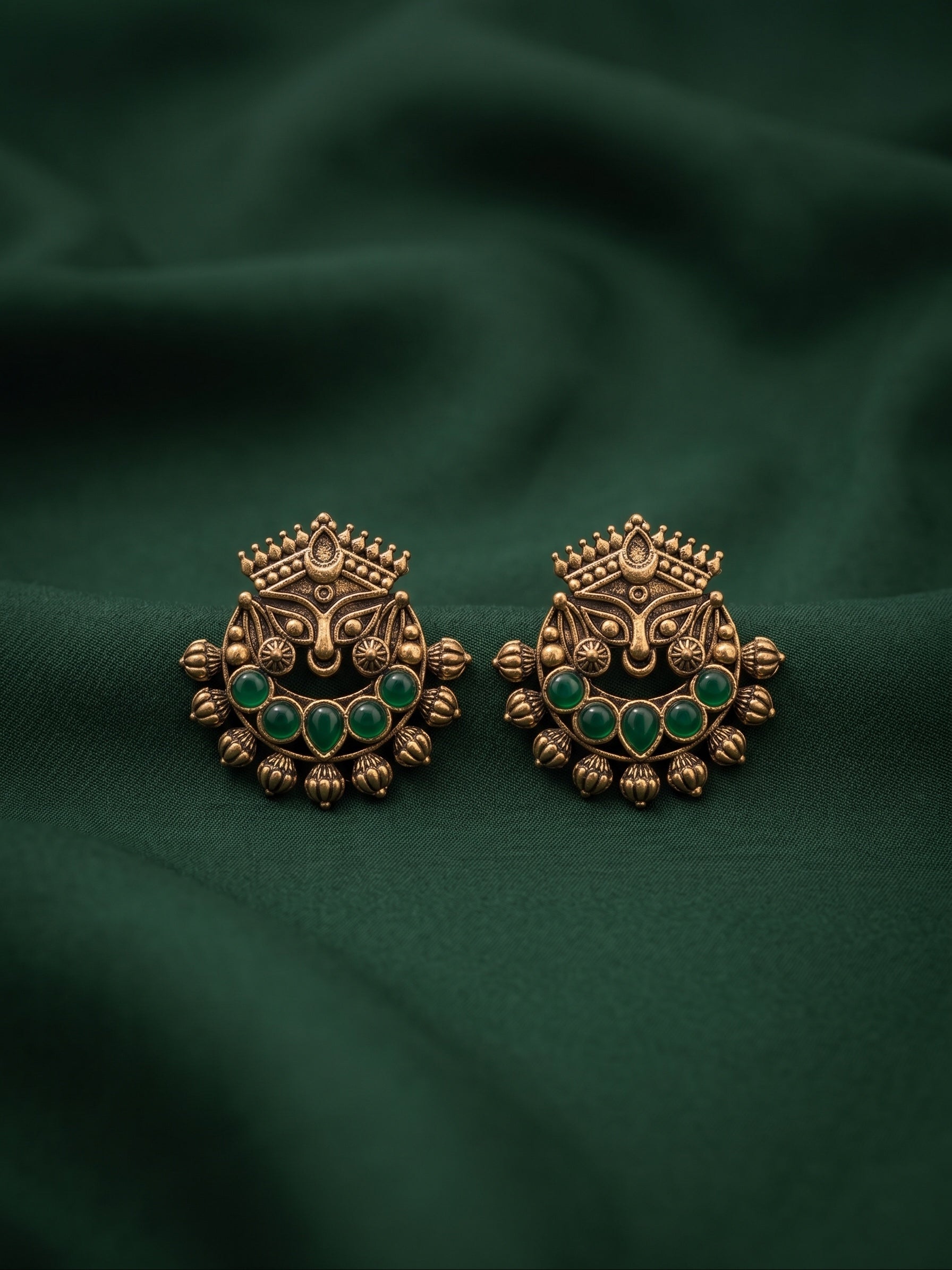 Women Gold-Toned Ethnic Style Studs