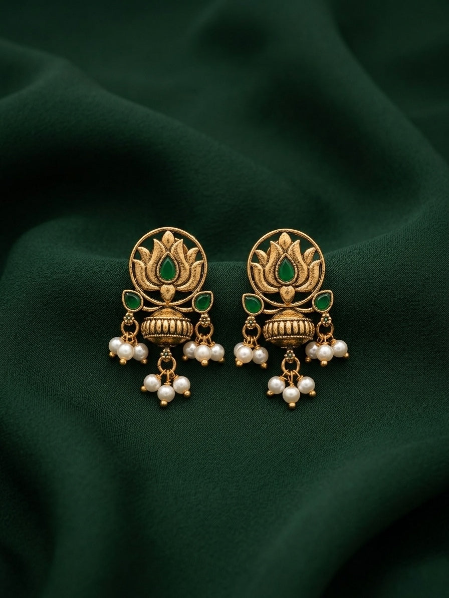 Women Gold-Toned Ethnic Style Pearls & Beaded Earrings