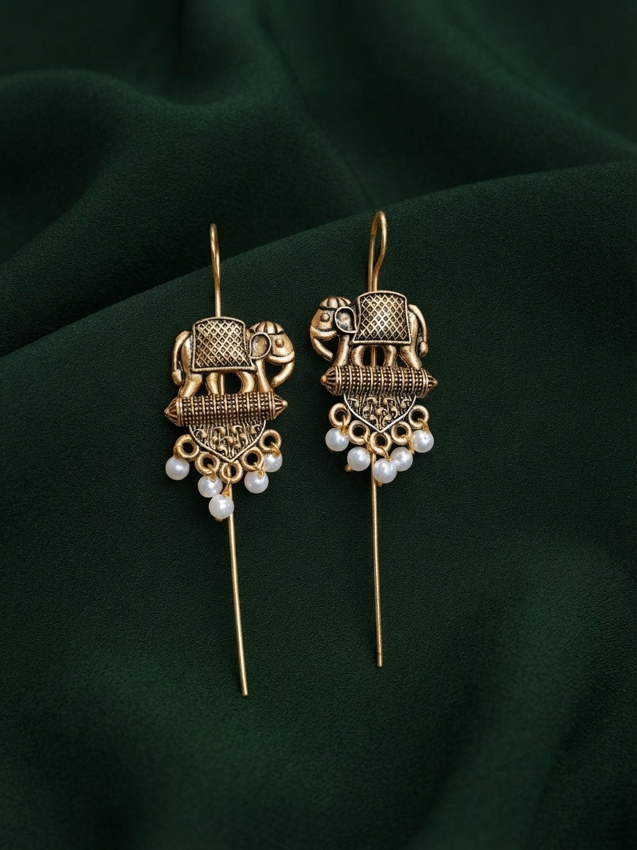 Gold-Toned Elephan Motthif Ear Cuff Earring