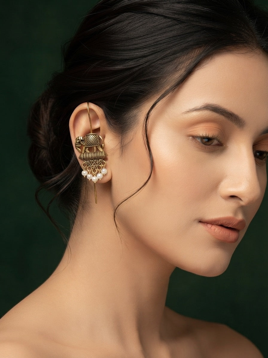 Gold-Toned Elephan Motthif Ear Cuff Earring