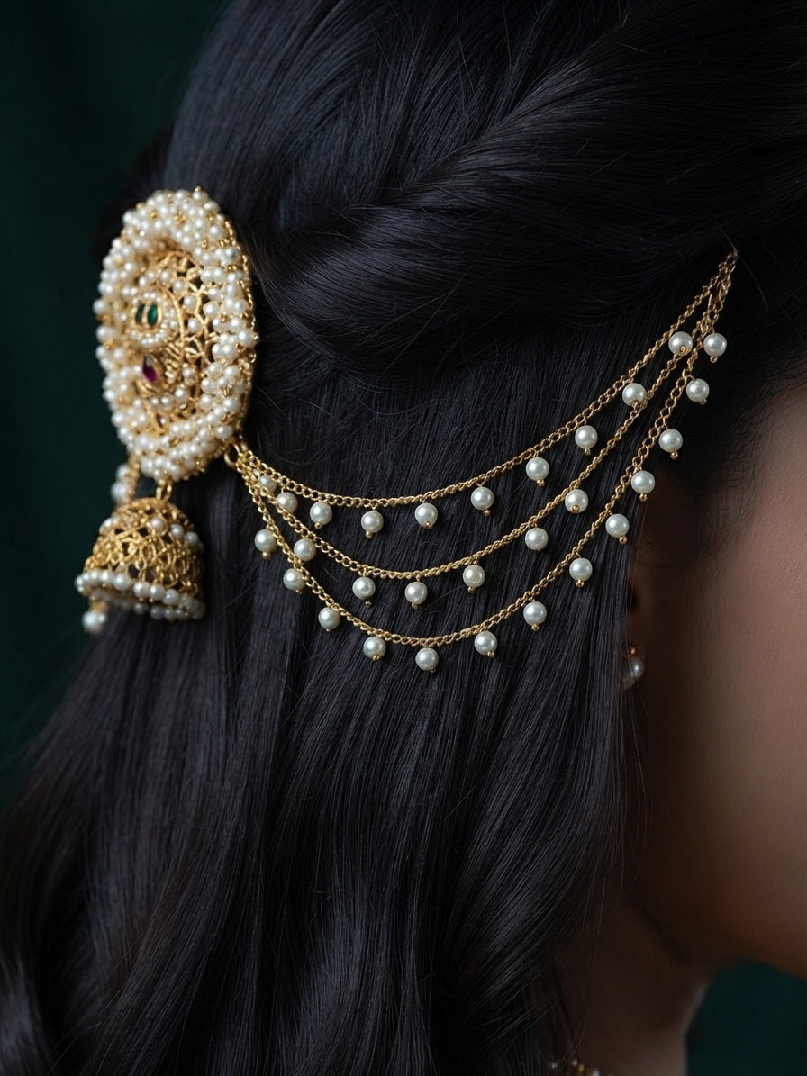 Women Kundan-Studded & Beaded Hair Accessory