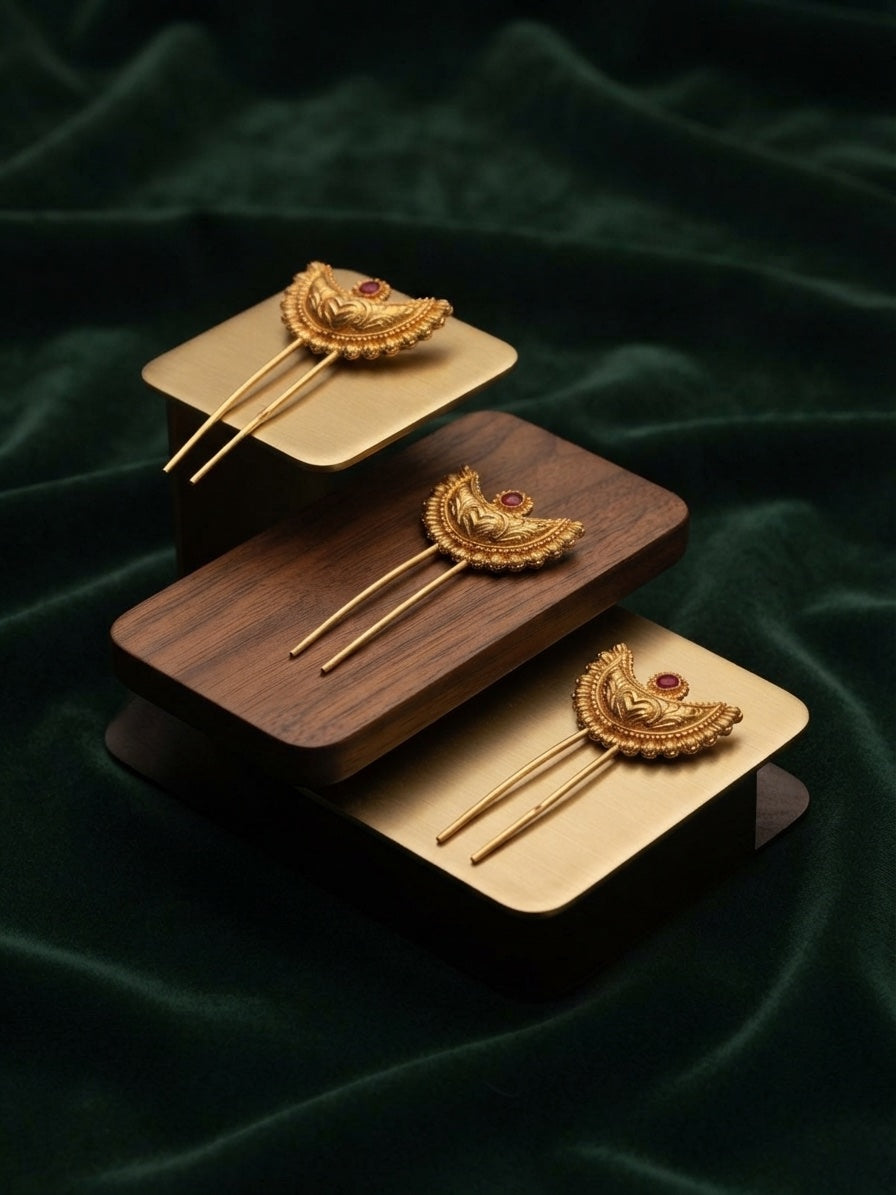 Women Gold-Toned Decorative Braid Hair Pins Set Of 3