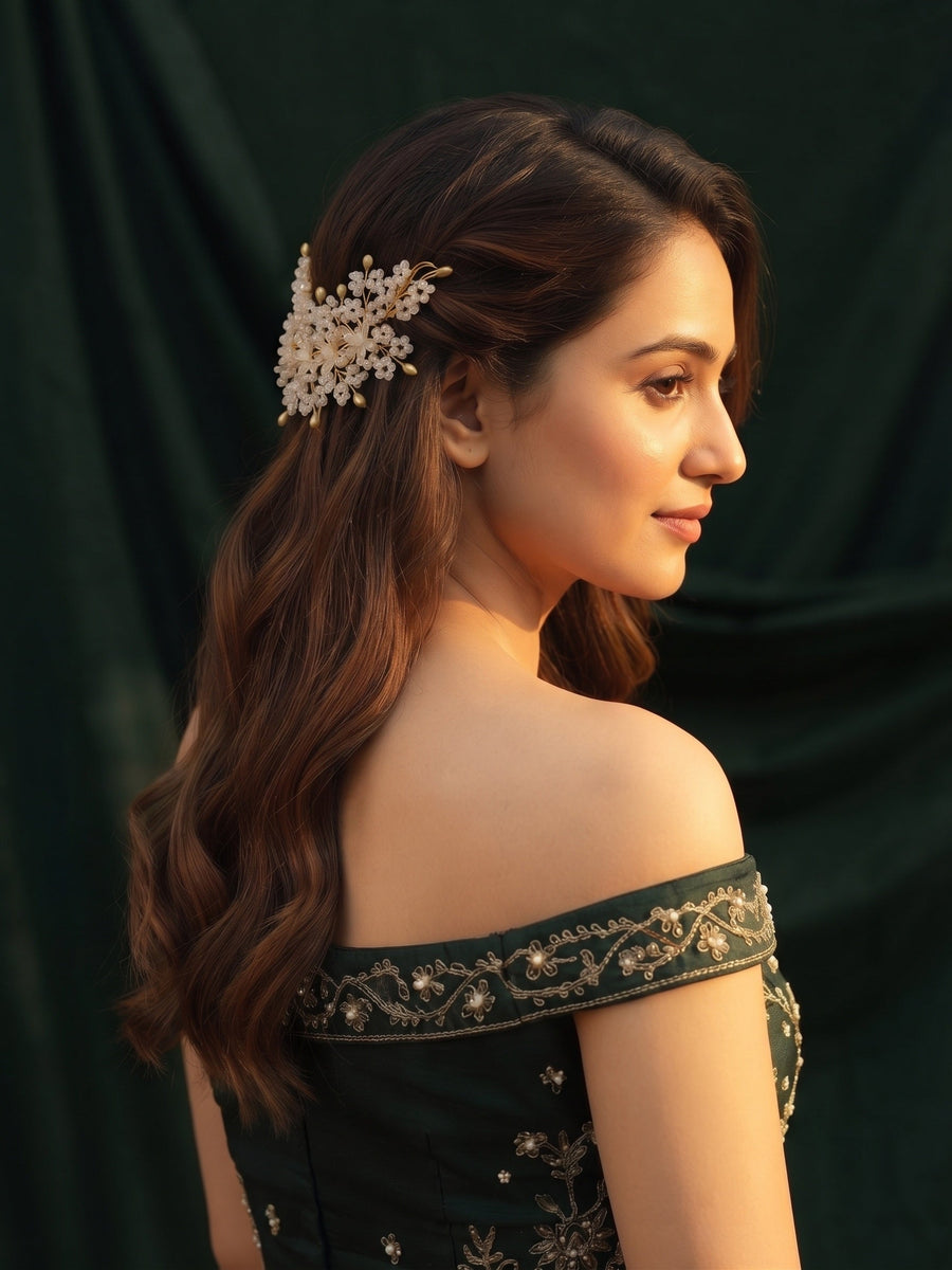 Stylish Korean Pearl and Crystal Partywear Clip