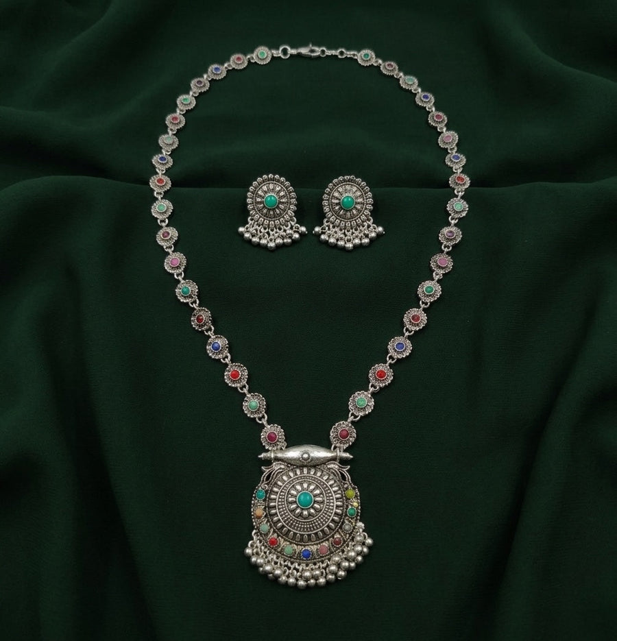 Women Silver Plated Rani Har Jewellery Set