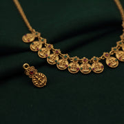 Women Gold Plated Minimal Jewellery Set