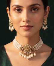 Women Gold Plated Pearls Choker Jewellery Set