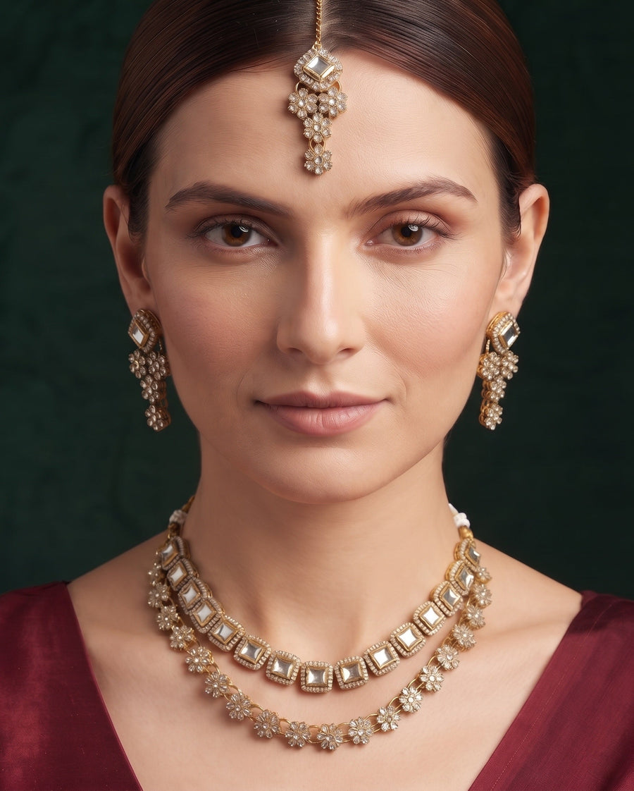 Women Gold Plated Kundan Beaded Jewellery Set With Mang Tikka