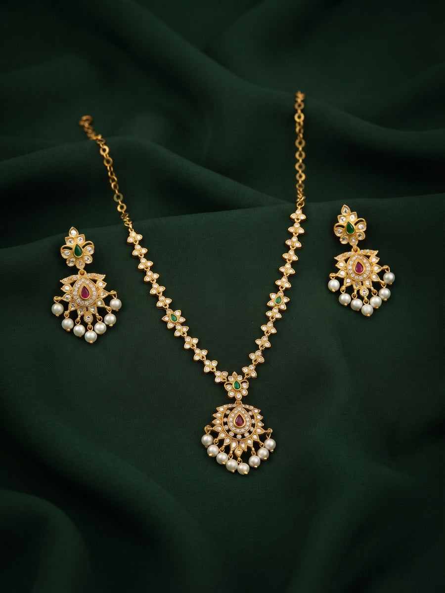 Women Gold Plated Traditional Jewellery Set