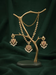 Women Gold Plated Traditional Jewellery Set