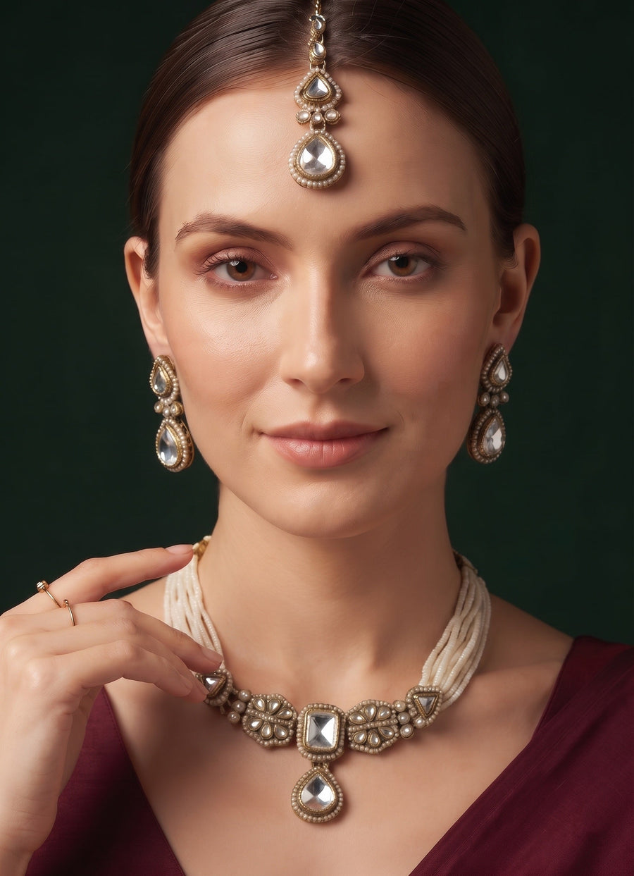 Women Gold Plated Pearls Choker Jewellery Set