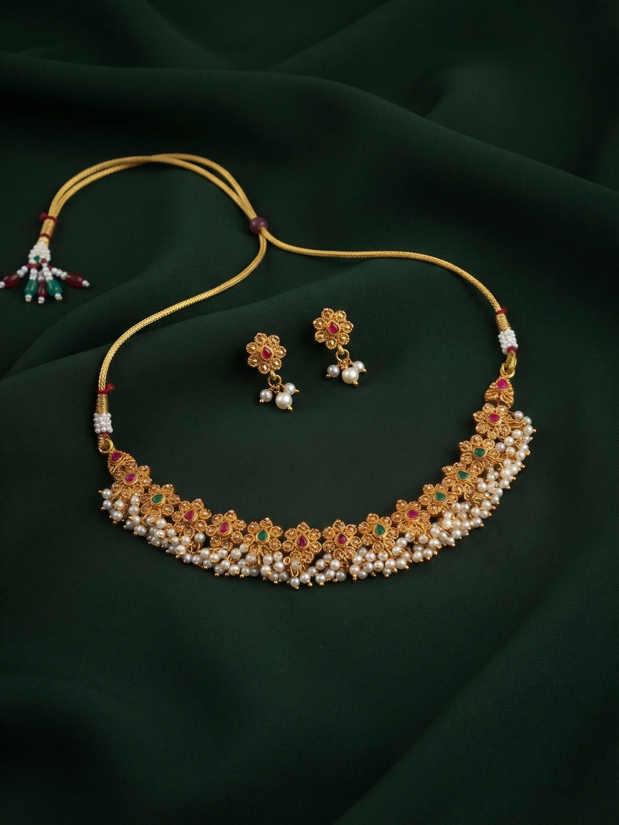 Women Gold Plated Traditional Choker Jewellery Set